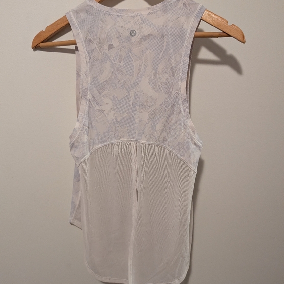 Lululemon Ace Tank in Jasmine White / Multi White UV Shield - Picture 6 of 11